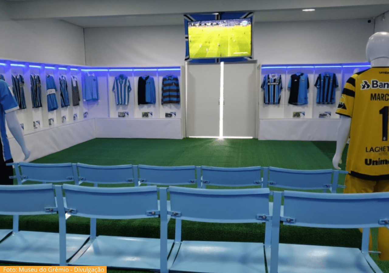 Museu do Manto Tricolor expõe camisetas do Grêmio em Nova Petrópolis